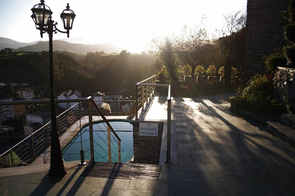 Casona El Gurugu Hotell Luarca Exteriör bild