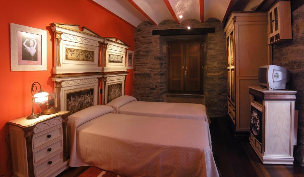 Casona El Gurugu Hotell Luarca Rum bild