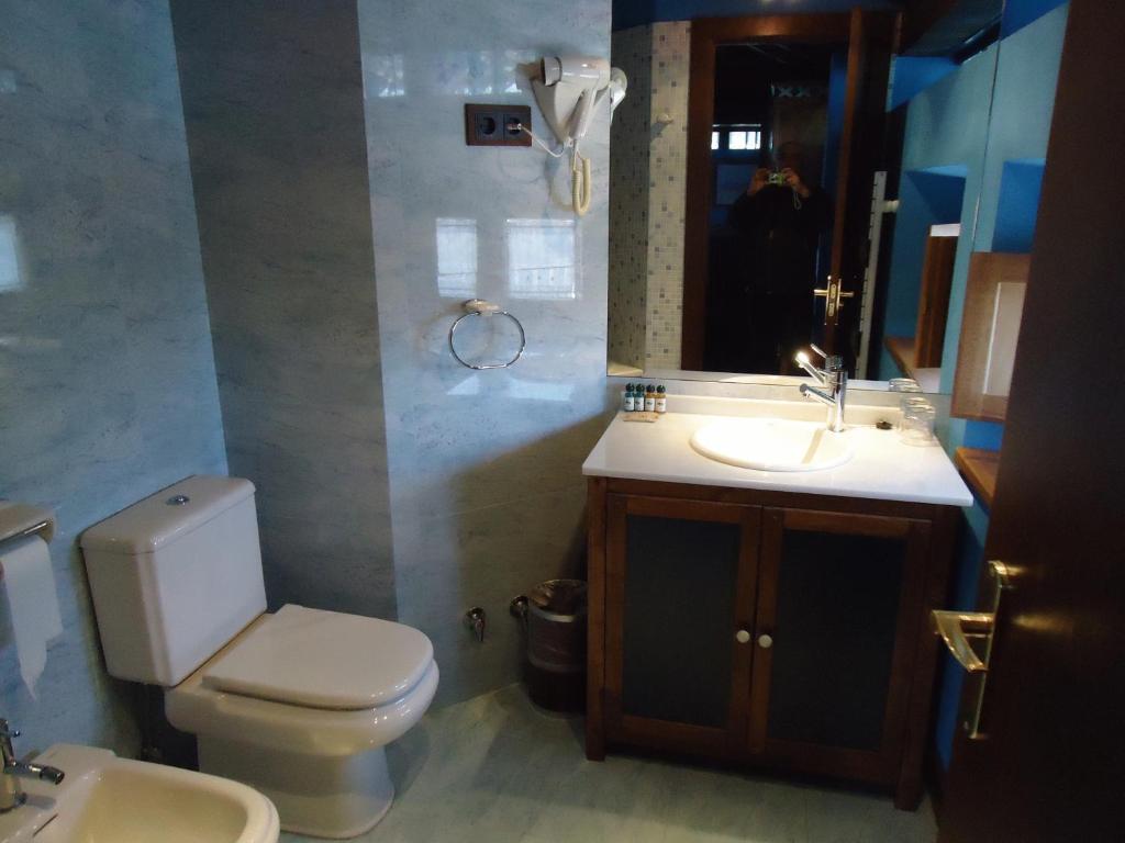 Casona El Gurugu Hotell Luarca Rum bild